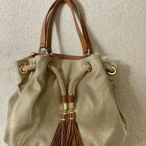 Elegant Michael KorsGold and Tan Women's Tote Bag
